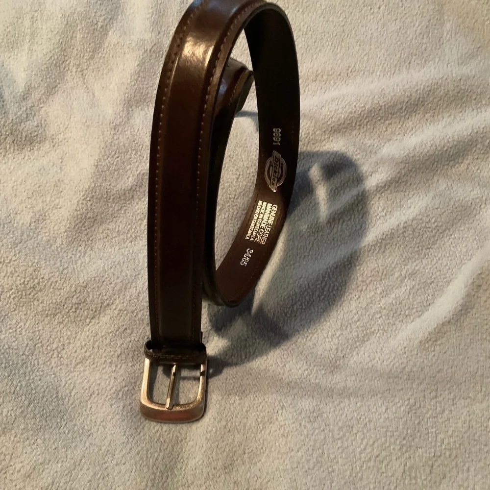 Dickies Men’s Leather Belt